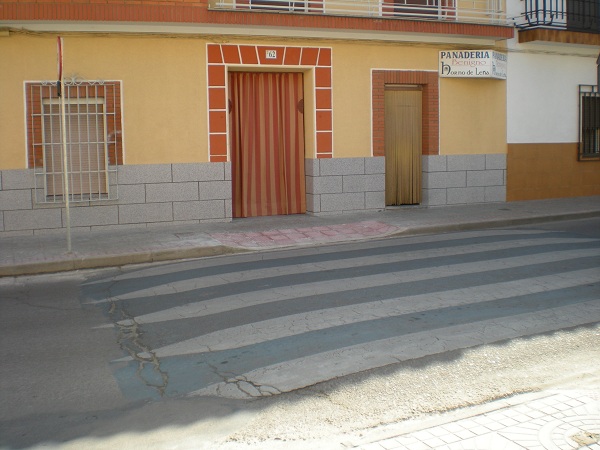 Accesibilidad para Pasos de Peatones - C/Toledo - C/Calvario.