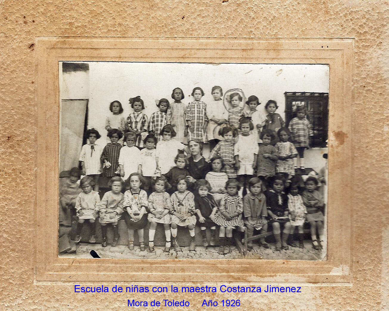 Escuela Calle La Flor. Fotografa cedida por Jess Garca-Fogeda