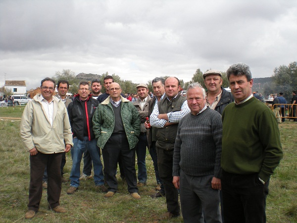 Algunos de los participantes en el Concurso de Habilidad antes del comienzo de este.