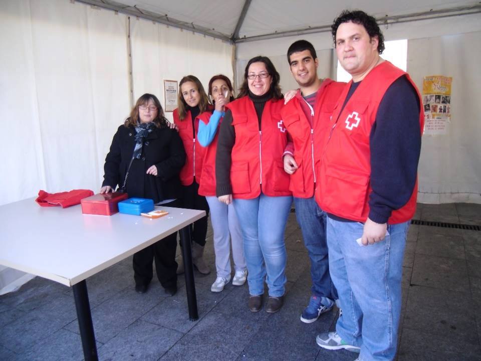 Algunos de los Voluntarios de Cruz Roja de Mora.
